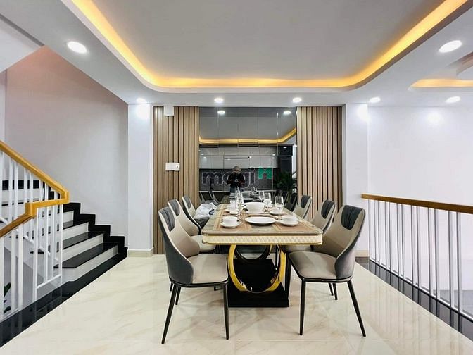 Hình ảnh Nhà chính chủ bán Đường An Dương Vương Quận 5 DT 60m2 Giá 2 tỷ 490 SHR