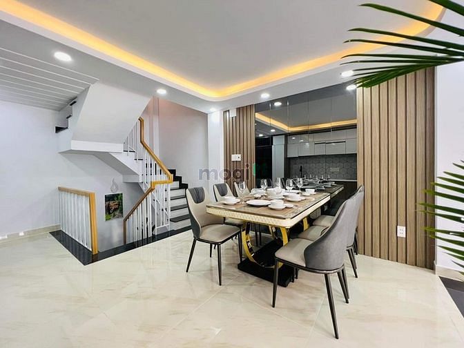Hình ảnh Nhà chính chủ bán Đường An Dương Vương Quận 5 DT 60m2 Giá 2 tỷ 490 SHR
