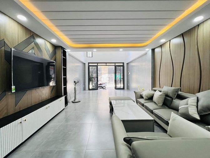 Hình ảnh Nhà chính chủ bán Đường An Dương Vương Quận 5 DT 60m2 Giá 2 tỷ 490 SHR