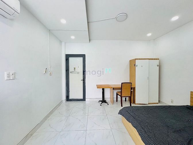 Hình ảnh Phòng full nội thất giờ giấc tự do QUận 10