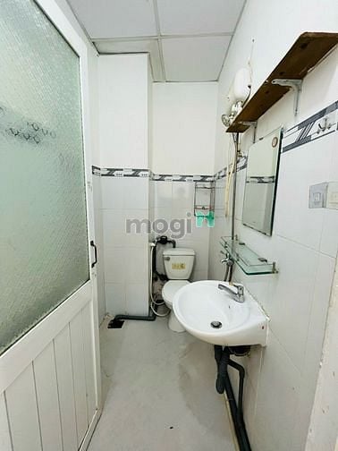 Hình ảnh Phòng full nội thất giờ giấc tự do QUận 10