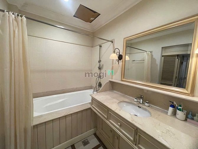 Hình ảnh Cho Thuê Biệt Thự có hồ bơi Tại Phú Mỹ Hưng