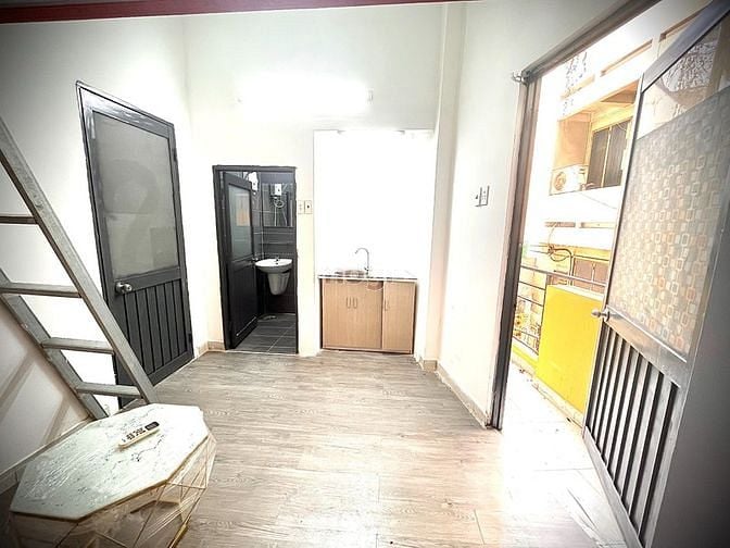 Hình ảnh Cho thuê phòng duplex full nội thất mặt tiền Hoàng Văn Thụ