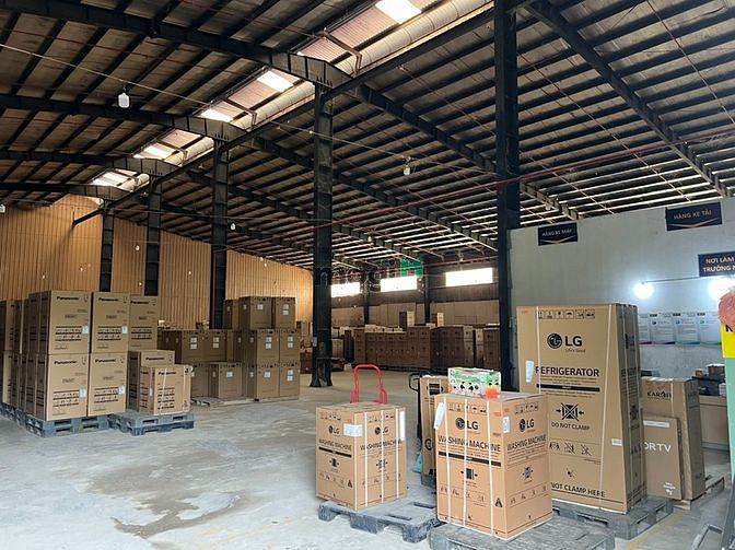 Hình ảnh Cho thuê kho xưởng 2000m2 đường QL 14B có pccc tự động