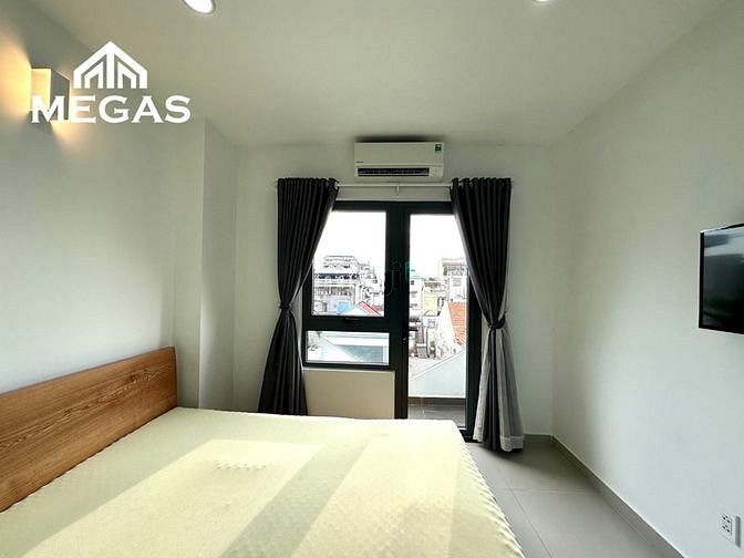 Hình ảnh Căn Hộ 1PN Cao Cấp Ban Công Lớn Full Nội Thất Ngay ETOWN Cộng Hòa