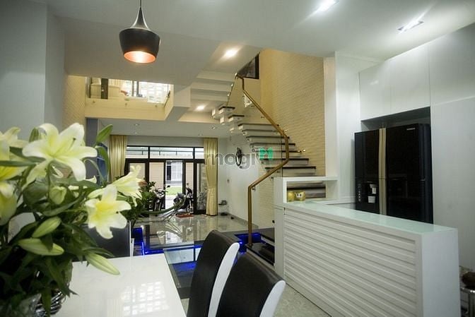 Hình ảnh Chính chủ bán gấp Mảnh đất Kim Mã giá 14 tỷ, dt 150m2, MT 9m.