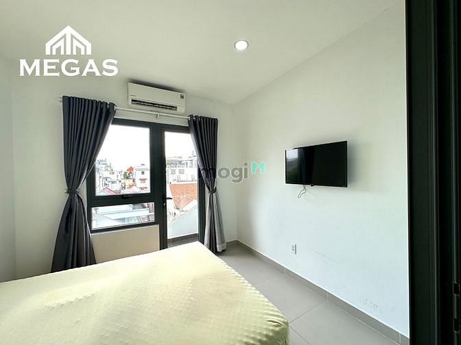 Hình ảnh Căn Hộ 1PN Cao Cấp Ban Công Lớn Full Nội Thất Ngay ETOWN Cộng Hòa