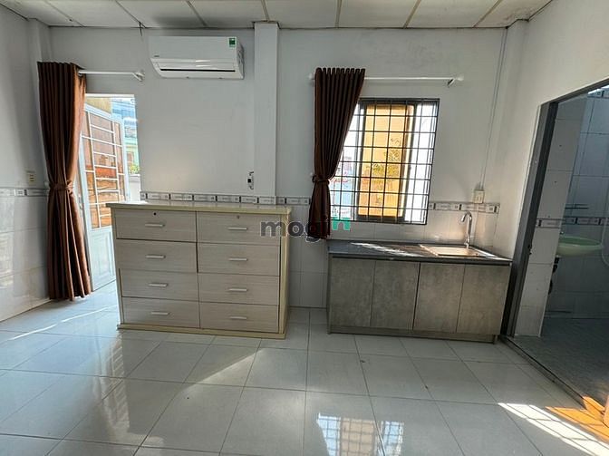 Hình ảnh Cho Thuê Căn Hộ Ban Công 40M2 - Full NT - Nơ Trang Long Bình Thạnh