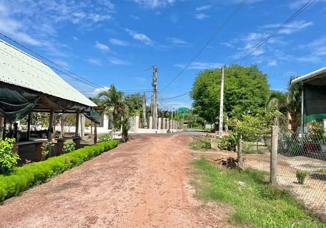 Hình ảnh Bán gấp  nền đất thổ cư 2 MẶT TIỀN , NGAY SÁT CHỢ MỎ CÔNG  TÂY NINH  -
