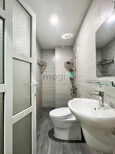 Hình ảnh Cho Thuê Căn Hộ Ban Công Cửa Sổ Lớn 40M2 - Ngay Phan Đình Phùng