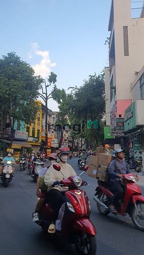 Hình ảnh Cho Thuê 39A Nguyễn Thái Bình, Phường 4, Quận Tân Bình