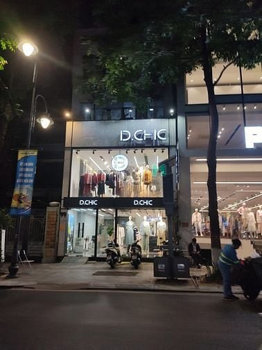 Hình ảnh Phố thời trang! Mặt bằng đẹp cho thuê tại Chùa Bộc 70m2, 3 tầng