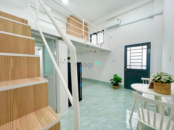 Hình ảnh Duplex Gác cao, Đầy đủ Nội thất MỚI 100%, có Thang máy, máy giặt chung