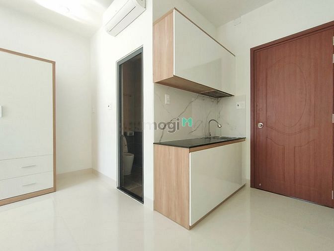 Hình ảnh Căn Hộ Dịch Vụ Cao Cấp Nội Thất Sang Trọng Ban Công, Tách Bếp Tân Bình