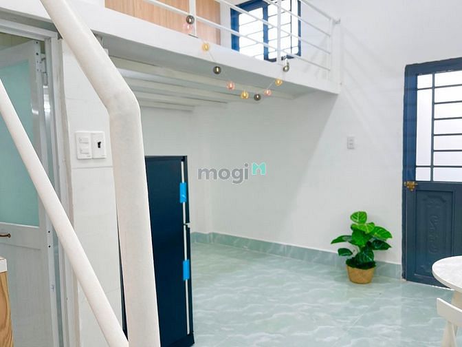 Hình ảnh Duplex Gác cao, Đầy đủ Nội thất MỚI 100%, có Thang máy, máy giặt chung