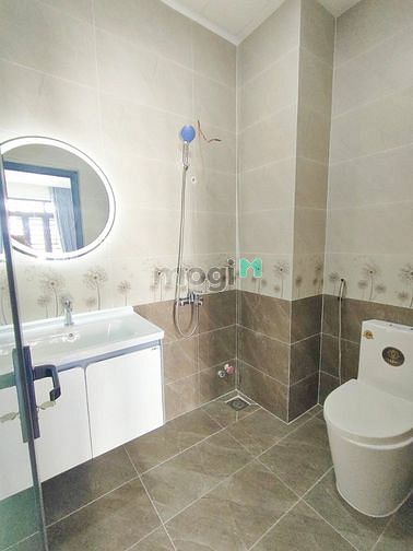 Hình ảnh Căn Hộ Dịch Vụ Cao Cấp Nội Thất Sang Trọng Ban Công, Tách Bếp Tân Bình