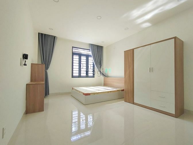 Hình ảnh Căn Hộ Dịch Vụ Cao Cấp Nội Thất Sang Trọng Ban Công, Tách Bếp Tân Bình