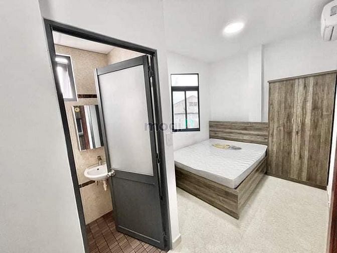 Hình ảnh Cho Thuê Căn Hộ Cửa Sổ Lớn 30M2 - Full NT Thang Máy - Hoàng Hoa Thám
