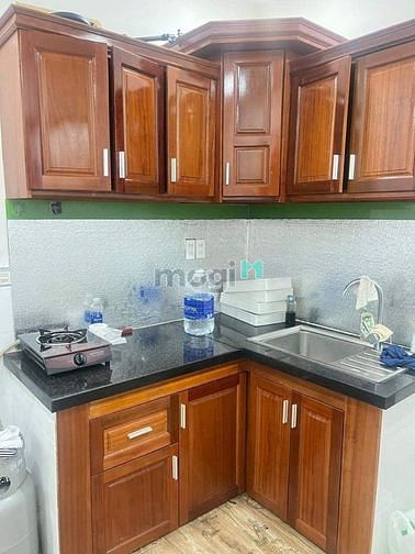 Hình ảnh Cho thuê chdv 2pn tách bếp - sắn máy lạnh, tủ lạnh chỉ 6tr. phòng rộng