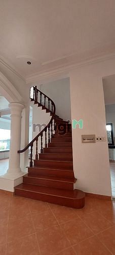 Hình ảnh 🌻 Cho thuê villa hồ bơi compound Phú Tường - Ng Văn Hưởng, P ThảoĐiền