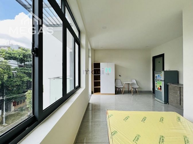 Hình ảnh Cho Thuê Căn Hộ Ban Công Full Nội Thất 30m2 Âu Cơ - Thoại Ngọc Hầu