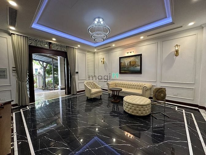 Hình ảnh Biệt thự Bason giá thuê 180tr/ tháng nội thất sang - xịn mịn - đẹp