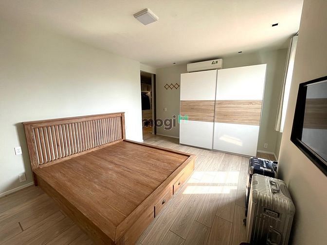 Hình ảnh Penthouse 2PN2WC 250m2 Sân Vườn_Full Nội Thất_Ngay Xuân Thuỷ Thảo Điền