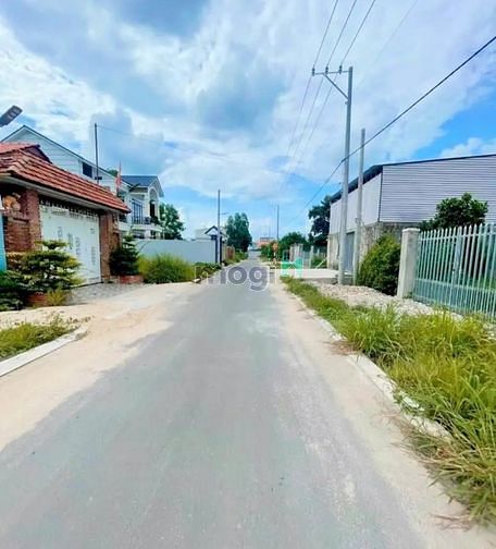 Hình ảnh Cần bán đất CMT8 phường 3 Tp Tây Ninh 👉 Diện tích : 12 x 40 thổ cư 2