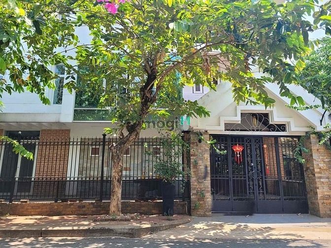 Hình ảnh 💥Cho thuê biệt thự 6 phòng ngủ khu Compound, p.Thảo Điền, Q.2