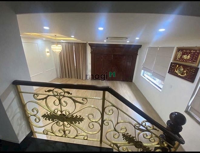 Hình ảnh Biệt Thự [9x20] 3 lầu 5 phòng ngủ 6wc- Khu Tên Lửa