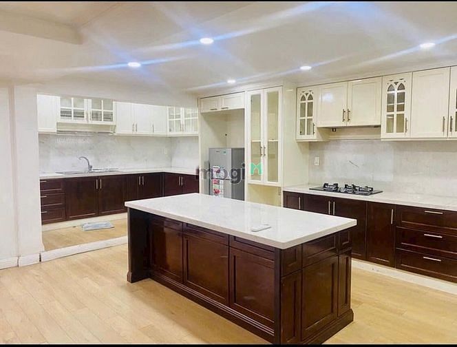 Hình ảnh Biệt Thự [9x20] 3 lầu 5 phòng ngủ 6wc- Khu Tên Lửa