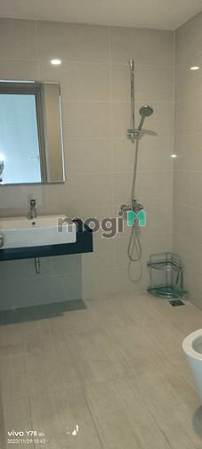Hình ảnh Mb6623 nạp rút nhanh chóng SH gần sân bay Tân Sơn nhất