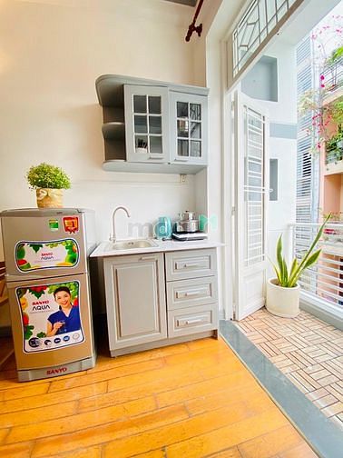 Hình ảnh Studio ban công trống sẵn mang vali vô là ở thôi ạ - Lê Văn Sỹ