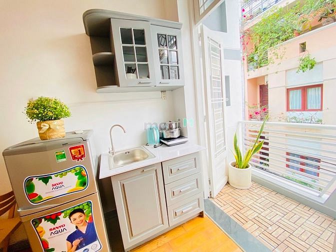 Hình ảnh Studio ban công trống sẵn mang vali vô là ở thôi ạ - Lê Văn Sỹ