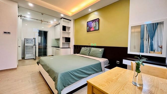 Hình ảnh Căn Hộ 1PN Tách Bếp Thiết Kế Hiện Đại - Bếp Rộng, Ban Công Thoáng