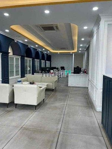 Hình ảnh Cho Thuê Mặt Bằng 44 Lê Lợi P.Bến Nghé Quận 1