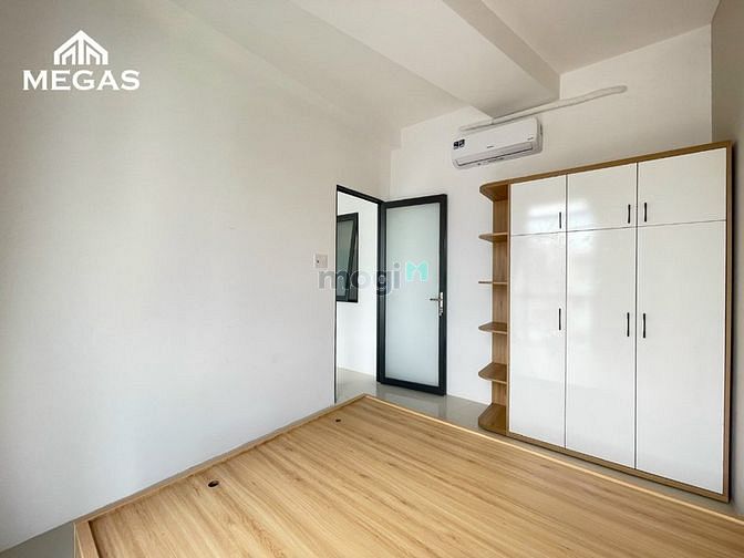 Hình ảnh Căn Hộ 2PN2WC Ban Công Lớn Full Nội Thất Mới 100% Ngay Sân Bay