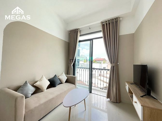 Hình ảnh Căn Hộ 2PN2WC Siêu Đẹp Có Ban Công Lớn Full Nội Thất Mới Ngay Sân Bay