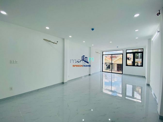 Hình ảnh Cho thuê nhà hầm 6 tầng sàn trống Trần Não
