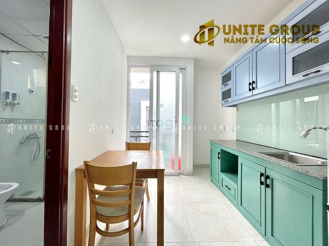 Hình ảnh Cho thuê CHDV 1PN có bancol, máy giặt riêng ngay sân bay quận Tân Bình
