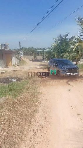 Hình ảnh NỢ NẦN BÁN ĐẤT Sa Nghe An Cơ Châu Thành 325tr full thổ