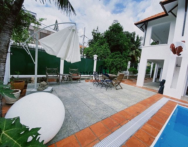 Hình ảnh Cho thuê biệt thự compound Trần Não-600m2-hồ bơi,sân vườn