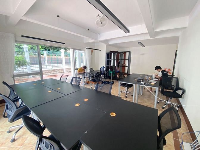 Hình ảnh Cho thuê biệt thự compound Trần Não-600m2-hồ bơi,sân vườn