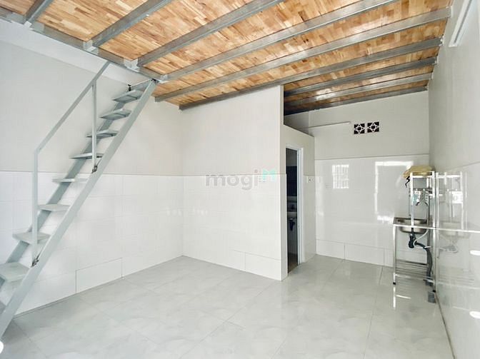 Hình ảnh Nhà 1 trệt 1 lầu, 1 wc cho gia đình, ở được nhiều người, rộng rãi