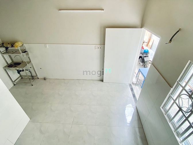 Hình ảnh Nhà 1 trệt 1 lầu, 1 wc cho gia đình, ở được nhiều người, rộng rãi