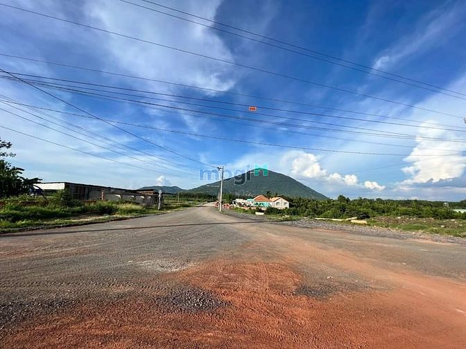 Hình ảnh Bán đất Full Thổ Cư, View Núi Bà Đen,Tp Tây ninh + có sổ công chưng và