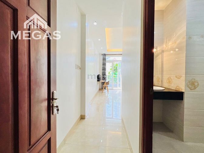 Hình ảnh CHDV Ban Công Full Nội Thất Tách Bếp Máy Giặt Riêng ngay Aeon Bình Tân