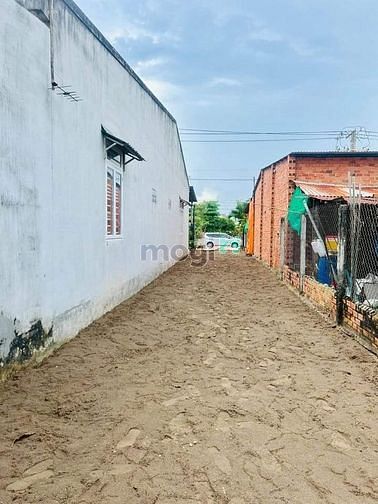 Hình ảnh KẸT VÔN BÁN ĐẤT 118m² TC Long Hòa, Long Giang, Bến Cầu giá 280tr