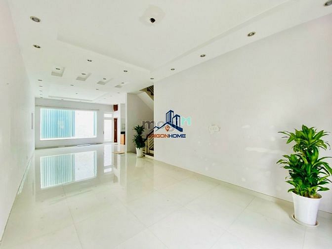 Hình ảnh Nhà riêng, biệt thự Trần Não - gara trệt 2 lầu 5PN 350m2