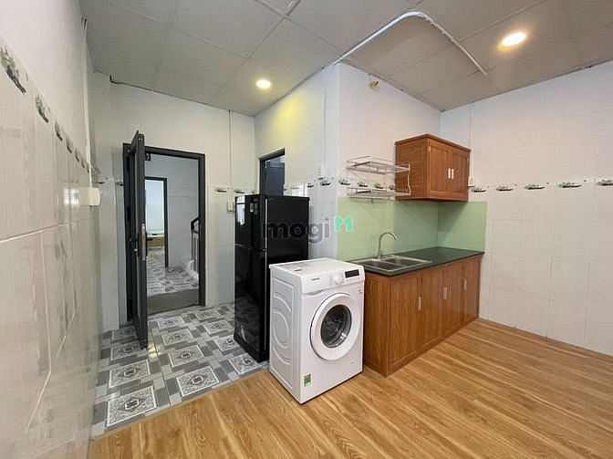 Hình ảnh Studio cửa sổ lớn máy giặt riêng full nội thất Điện Biên Phủ Quận 1